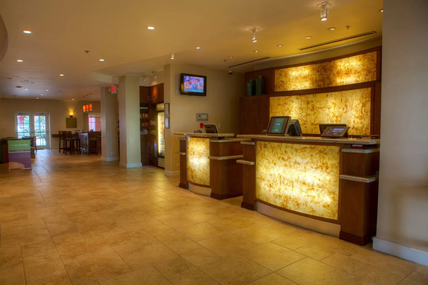 Courtyard by Marriott Bridgetown LOUNGE_LOBBY
