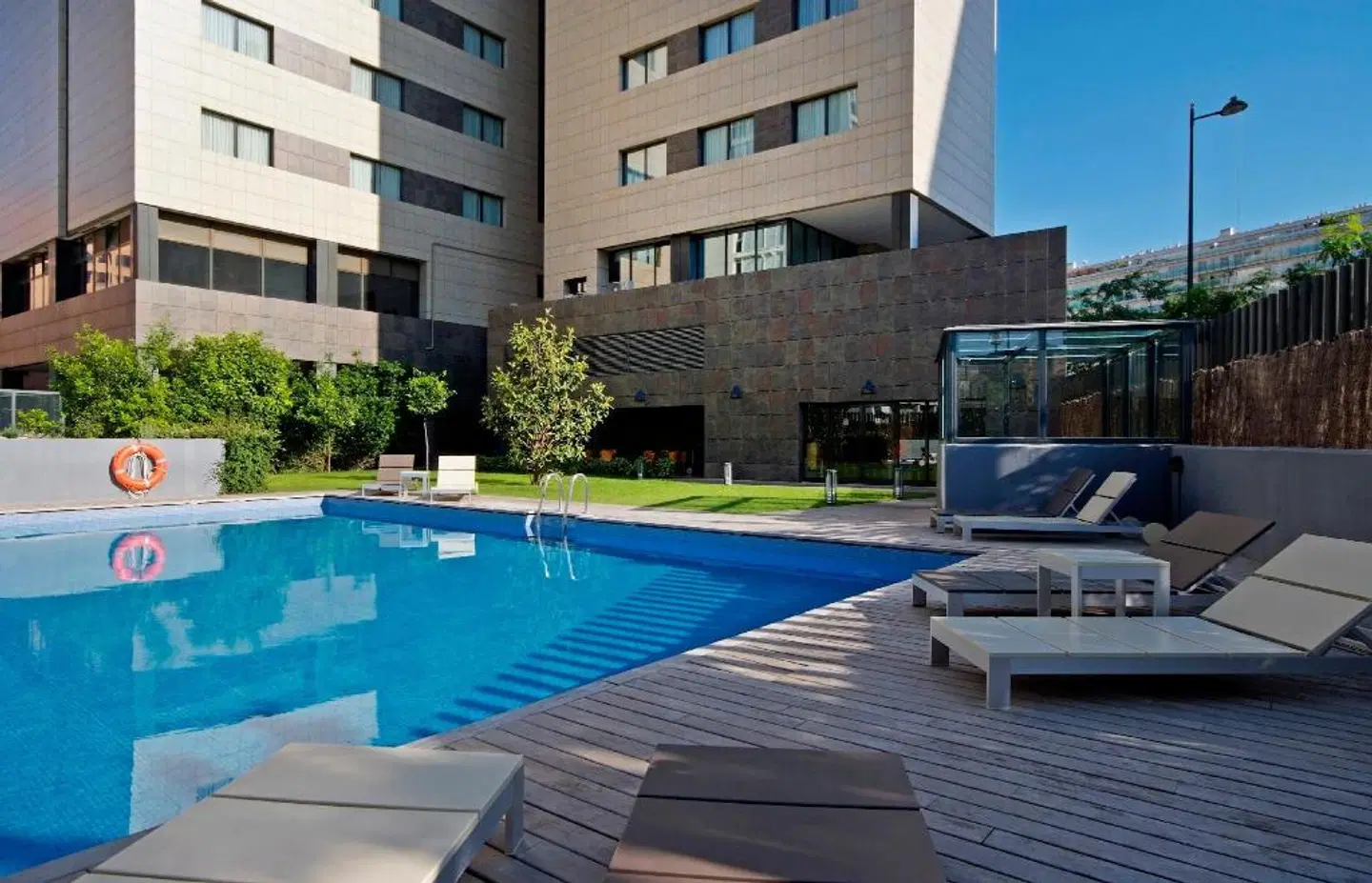 Hotel Valencia Oceanic OUTDOOR_POOL