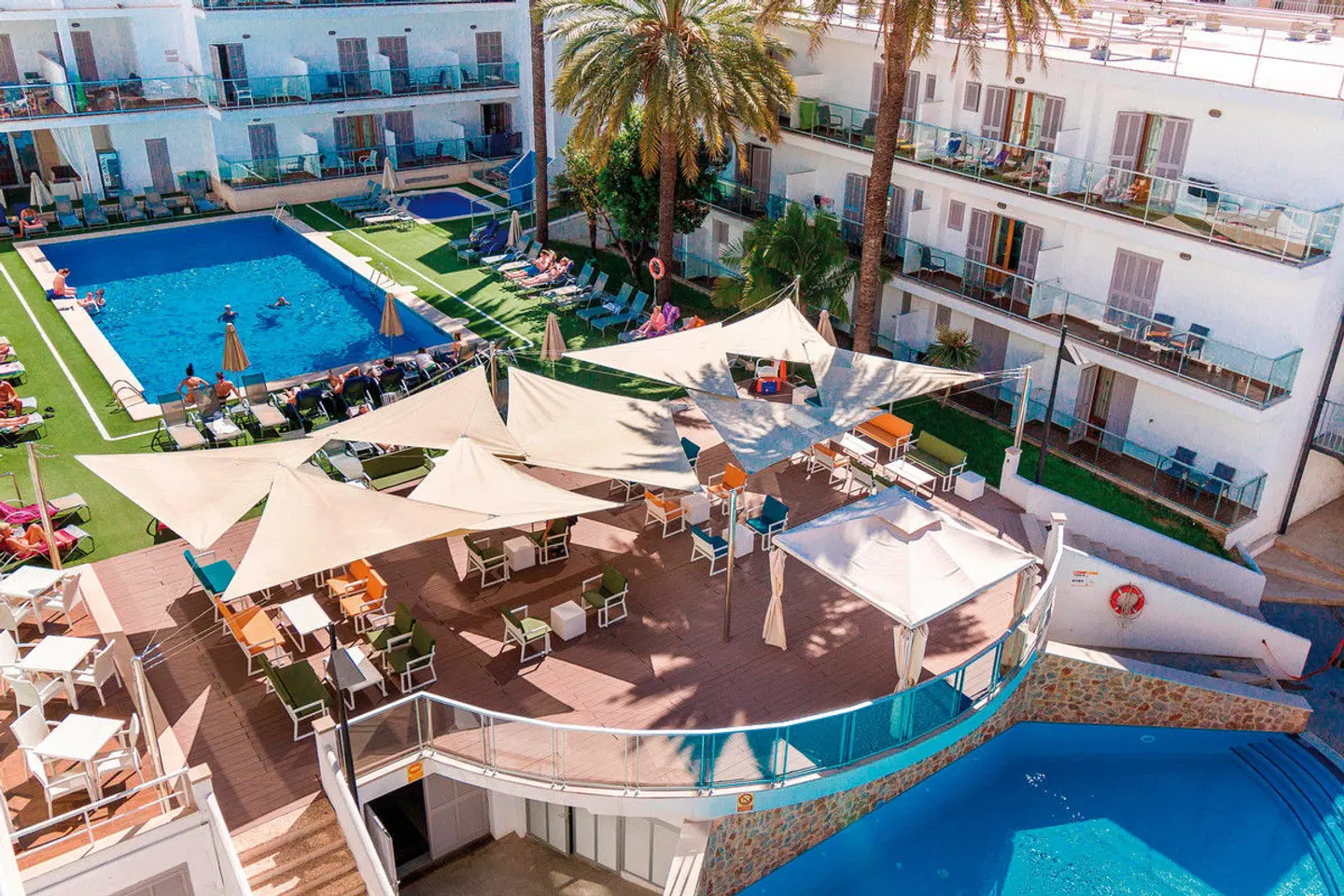 Eix Alcudia Terrasse