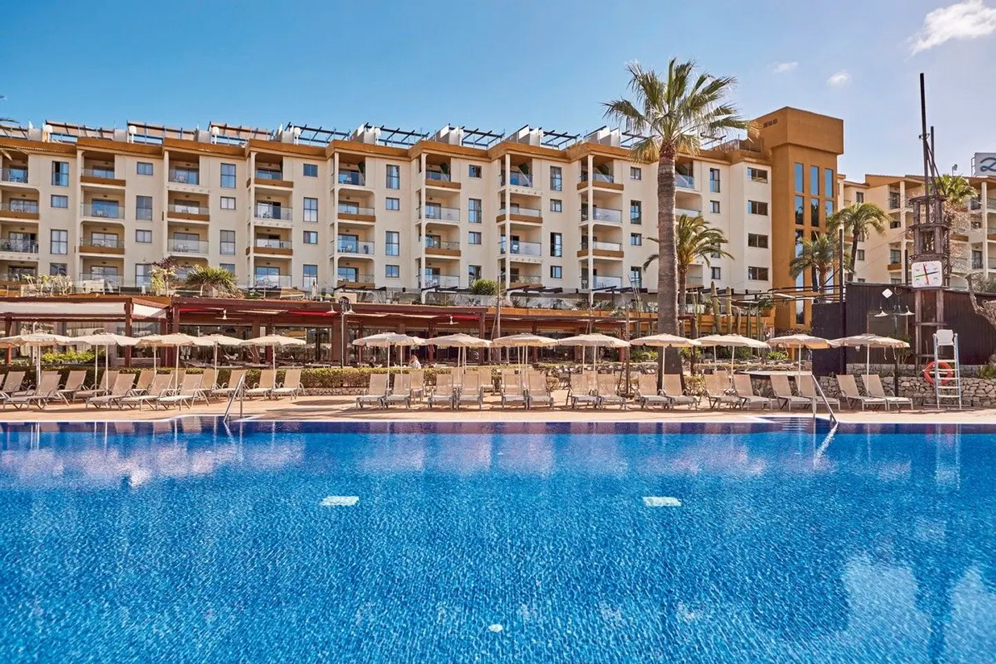 Zafiro Tropic OUTDOOR_POOL