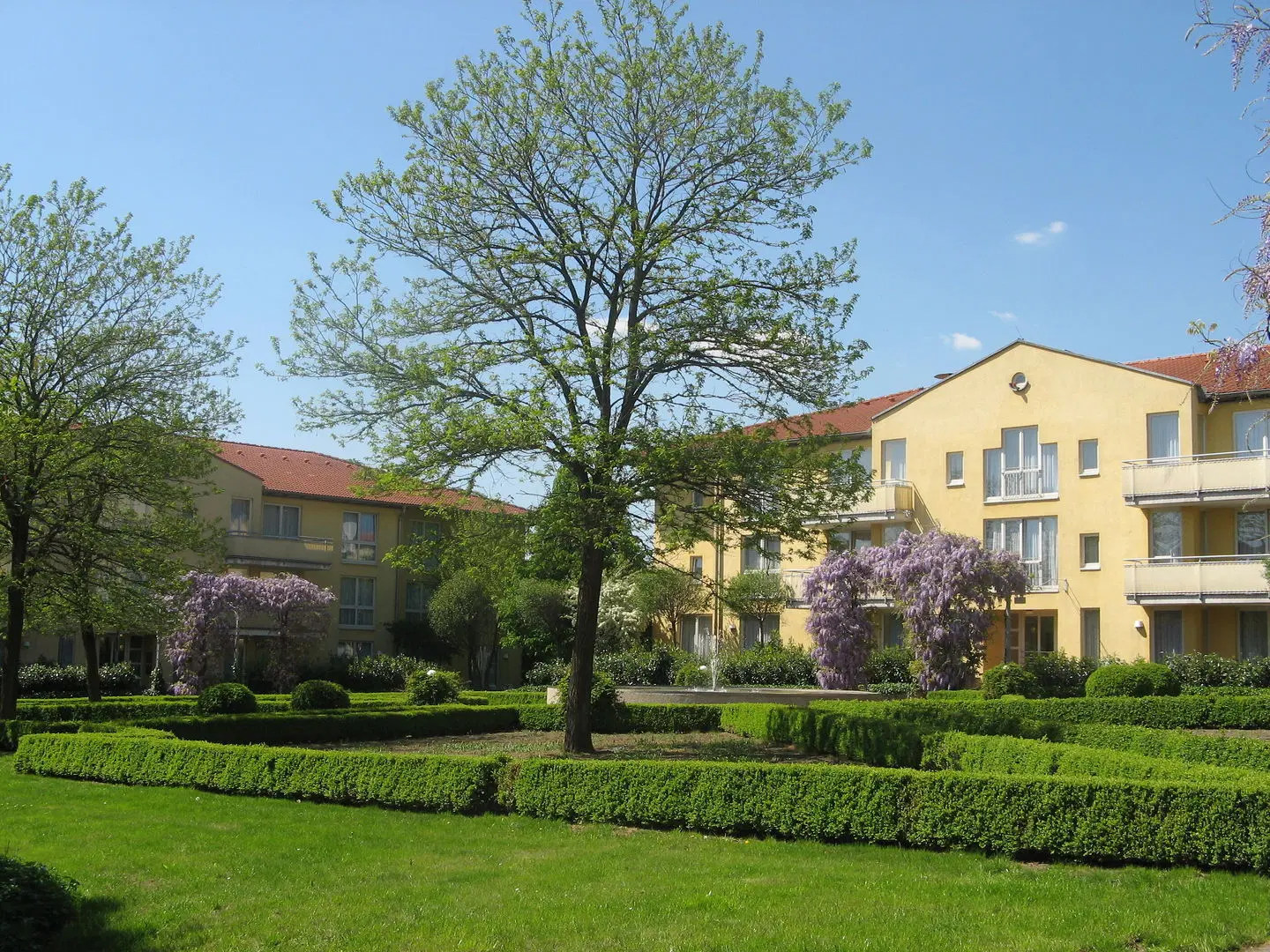 City Hotel Dresden Radebeul EXTERIOR