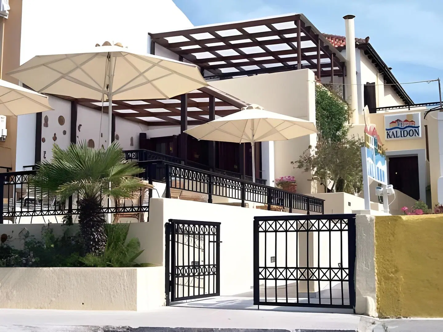 Kalidon Beach Hotel Terrasse
