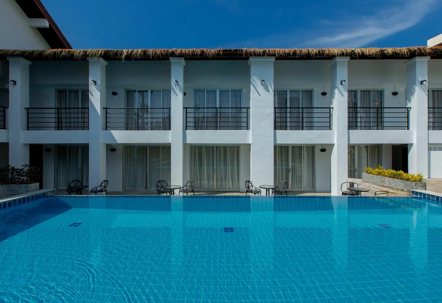 The Nest Resort OUTDOOR_POOL