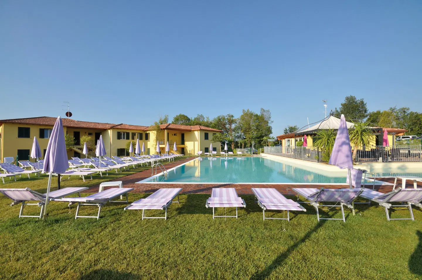 Residence Karina OUTDOOR_POOL