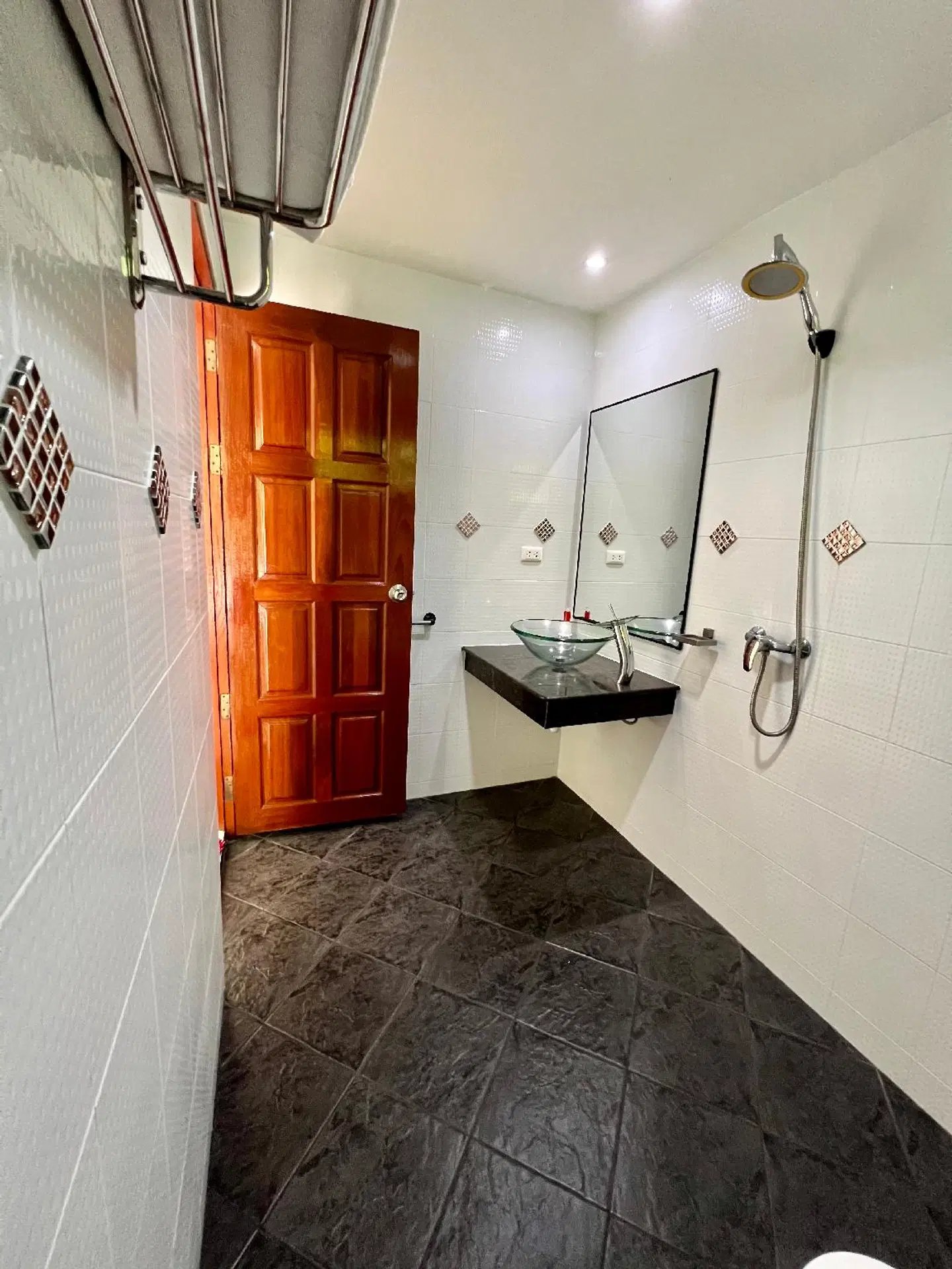 Mountain Seaview Luxury Apartments Badezimmer