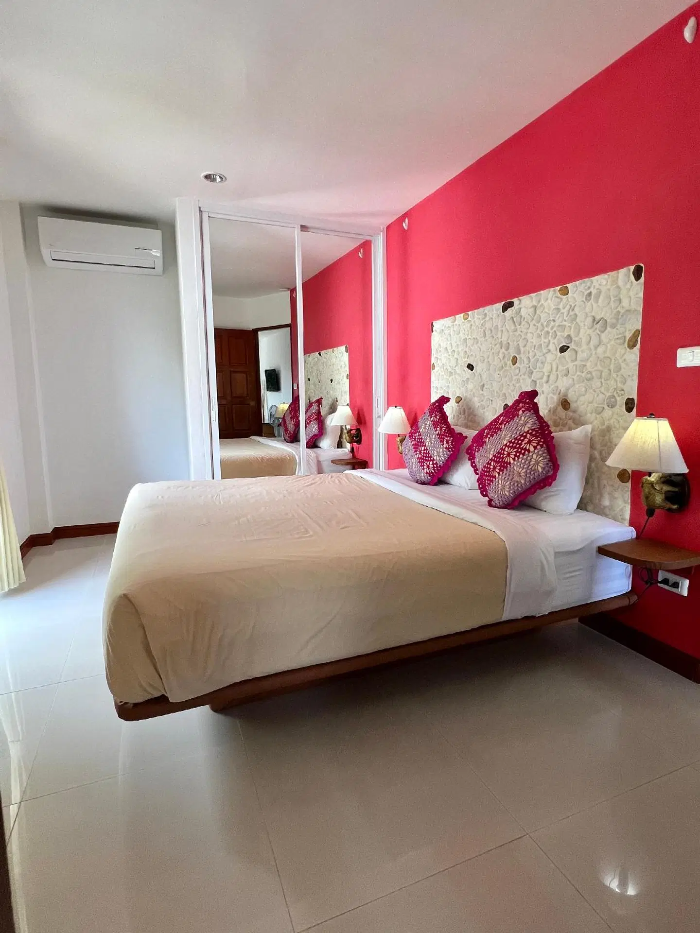 Mountain Seaview Luxury Apartments ROOM_EXAMPLE