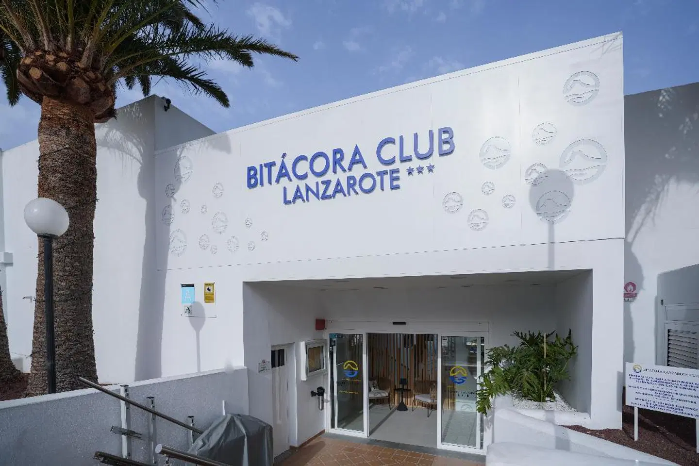 Bitacora Lanzarote Club EXTERIOR