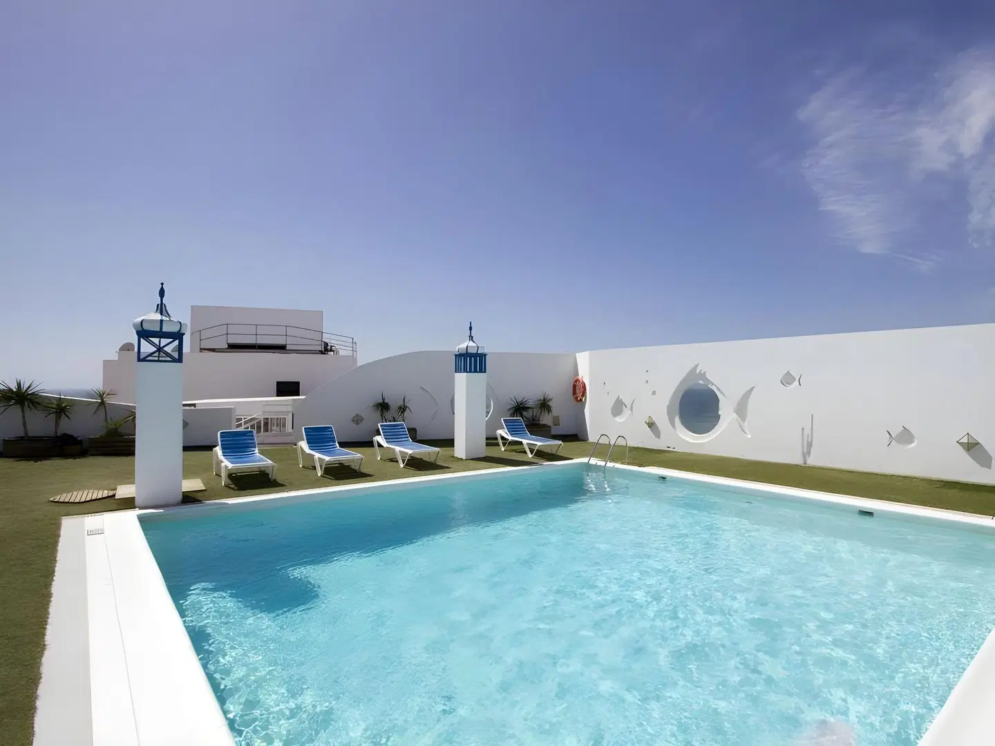 Hotel Lancelot OUTDOOR_POOL