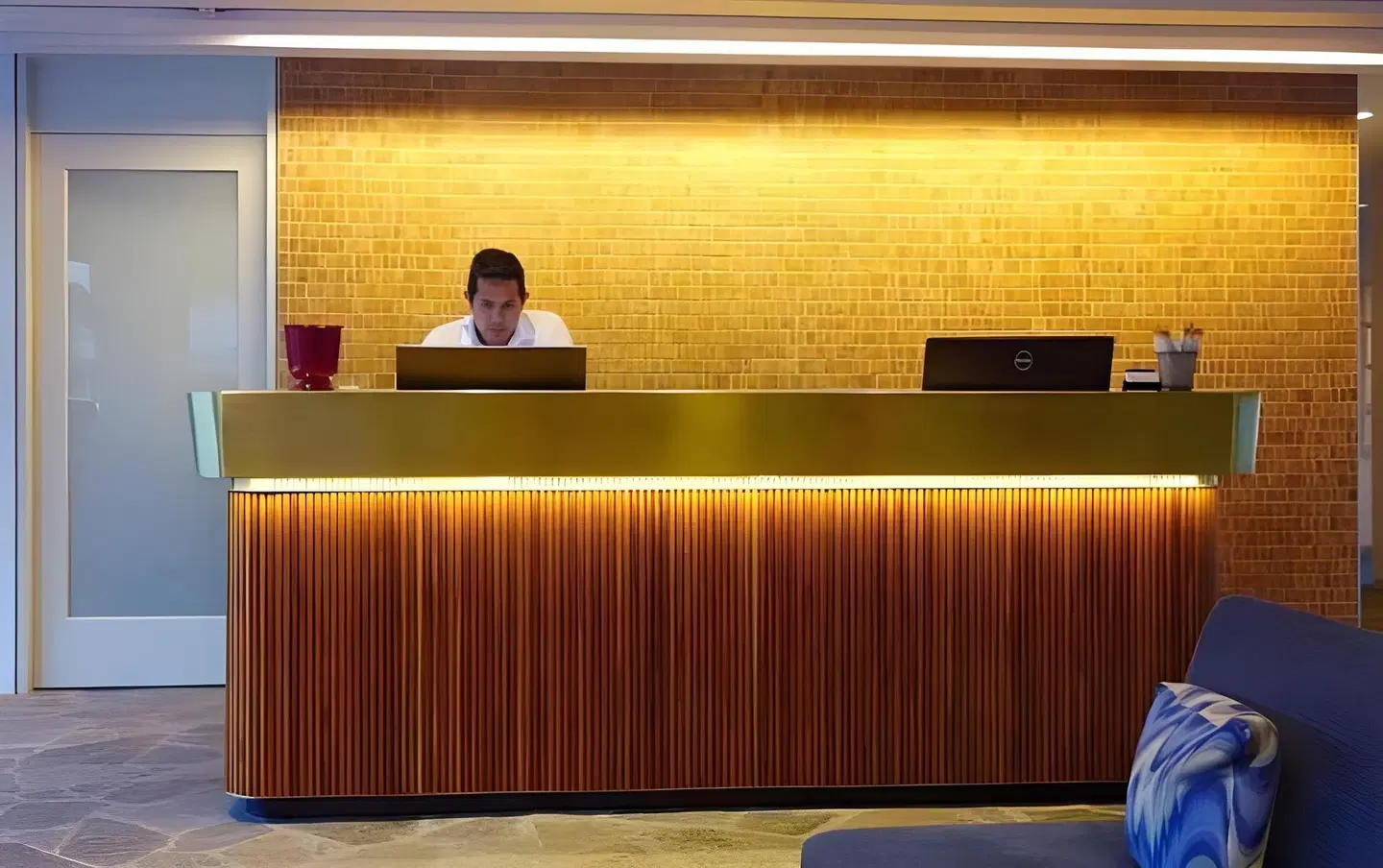 Beverly Laurel Motor Hotel LOUNGE_LOBBY