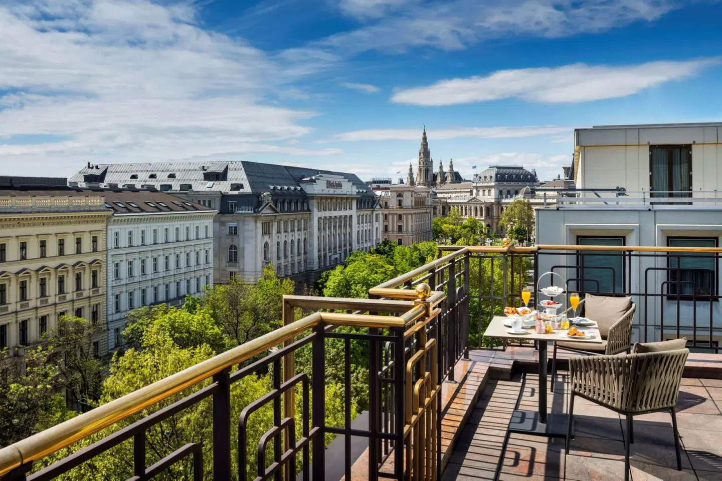 Hilton Vienna Plaza Terrasse