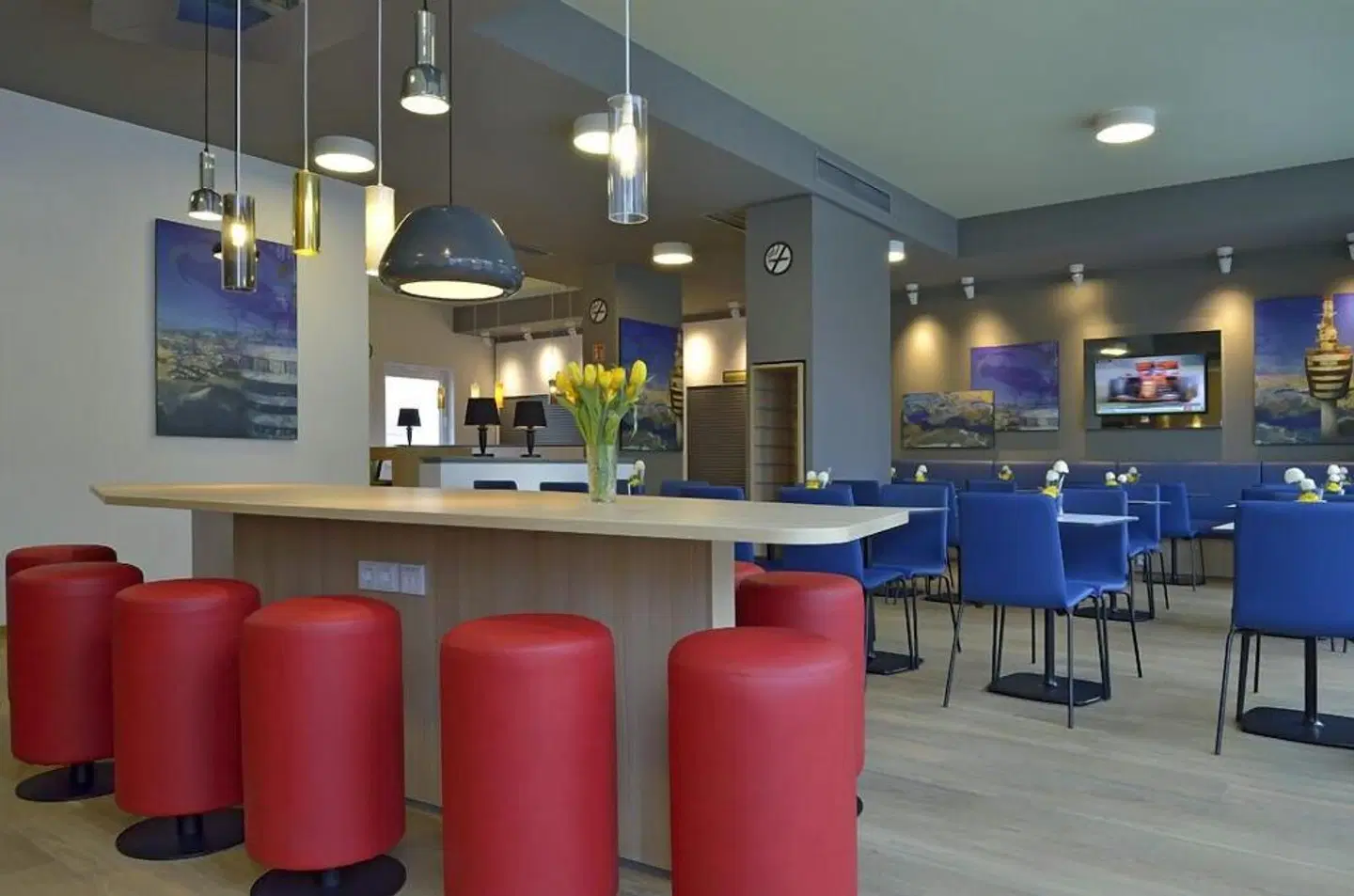 B&B HOTEL Stuttgart-Airport/Messe Bar