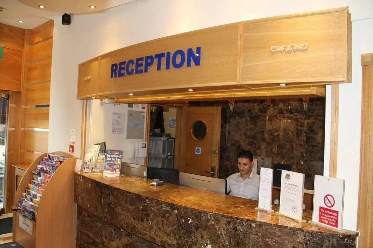 Oxford Hotel LOUNGE_LOBBY