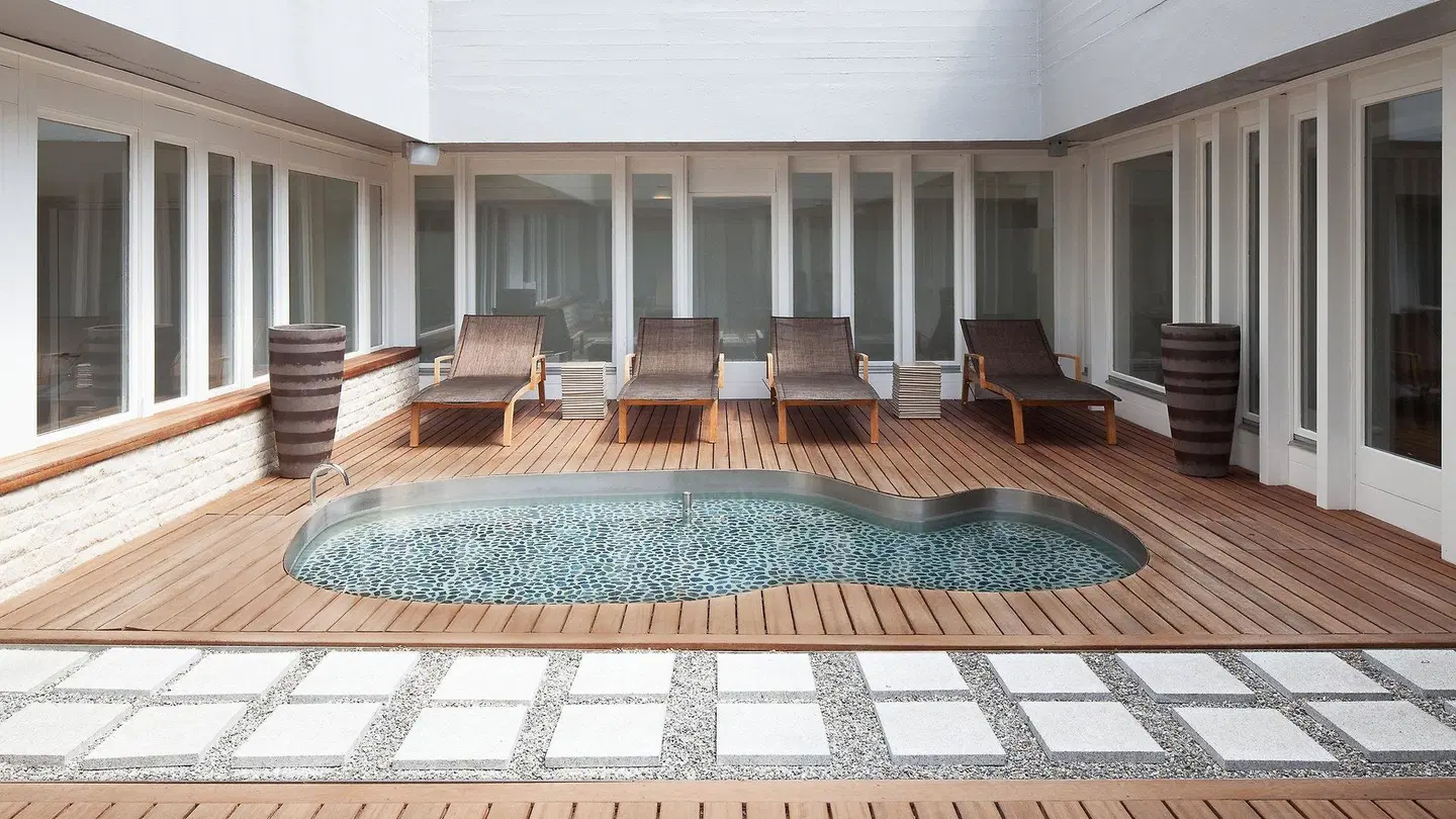 Crowne Plaza Zürich by IHG Terrasse