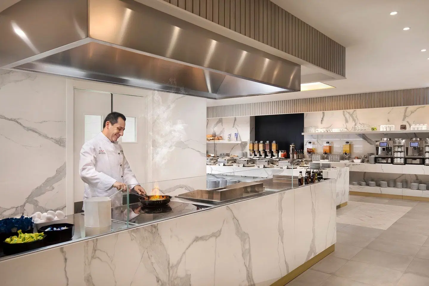 Crowne Plaza Zürich by IHG Restaurant