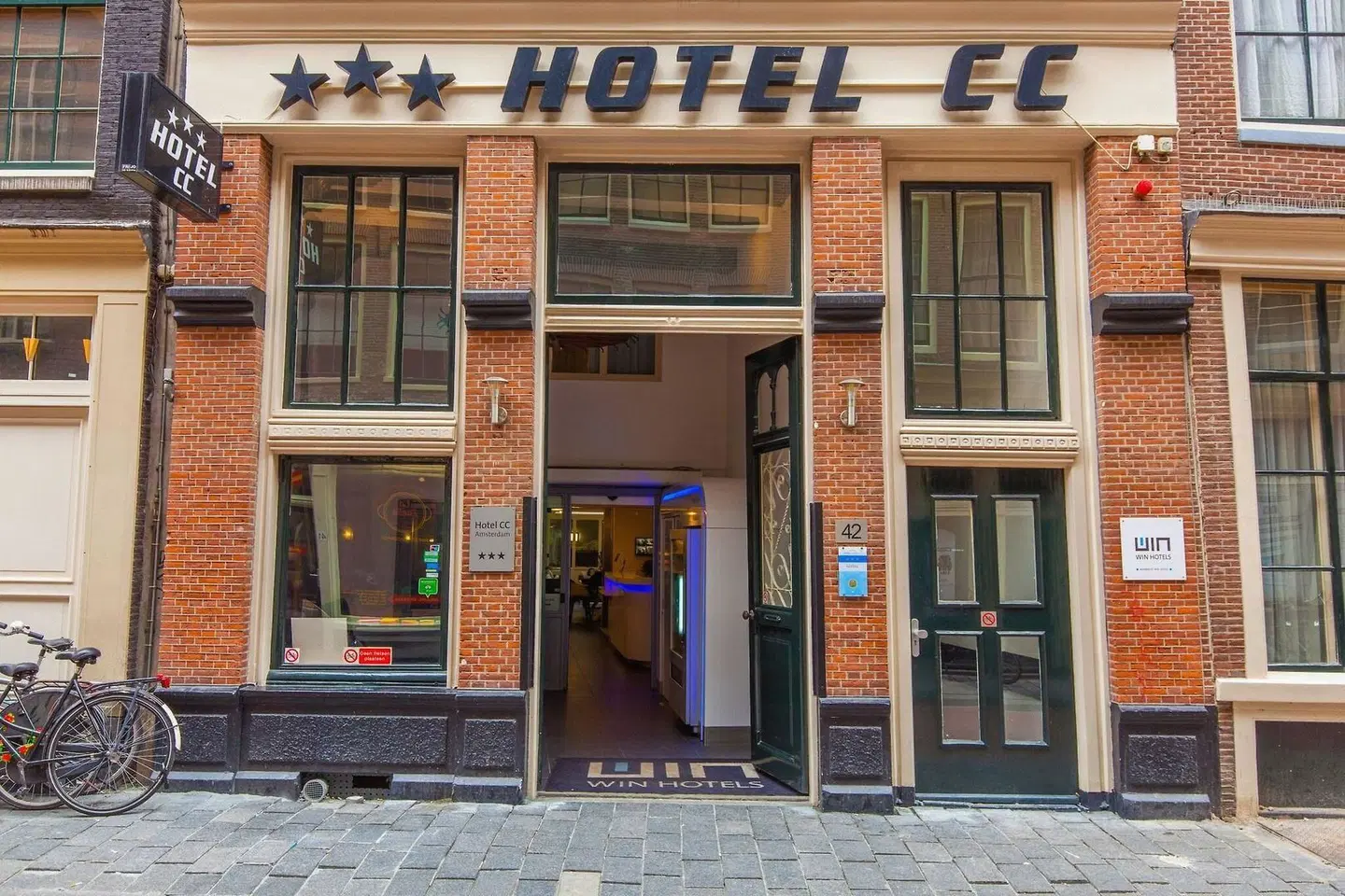 CC EXTERIOR