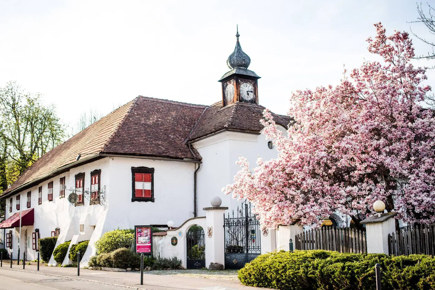 Hotel Schloss Leonstain EXTERIOR