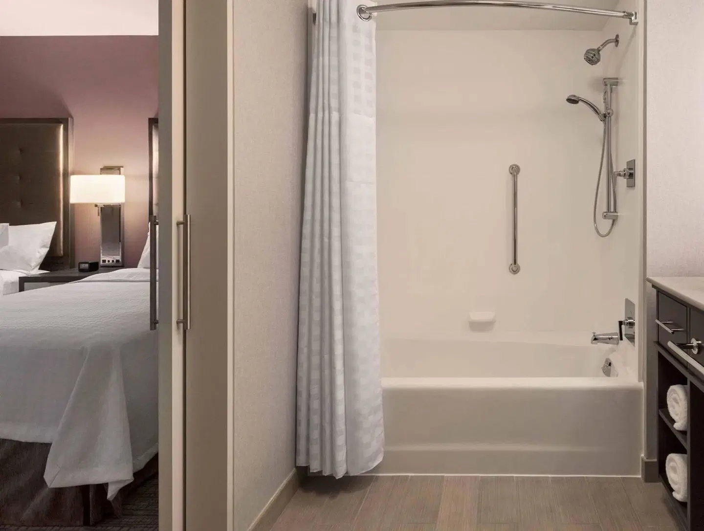 Homewood Suites By Hilton Washington DC Convention Ctr Area Badezimmer