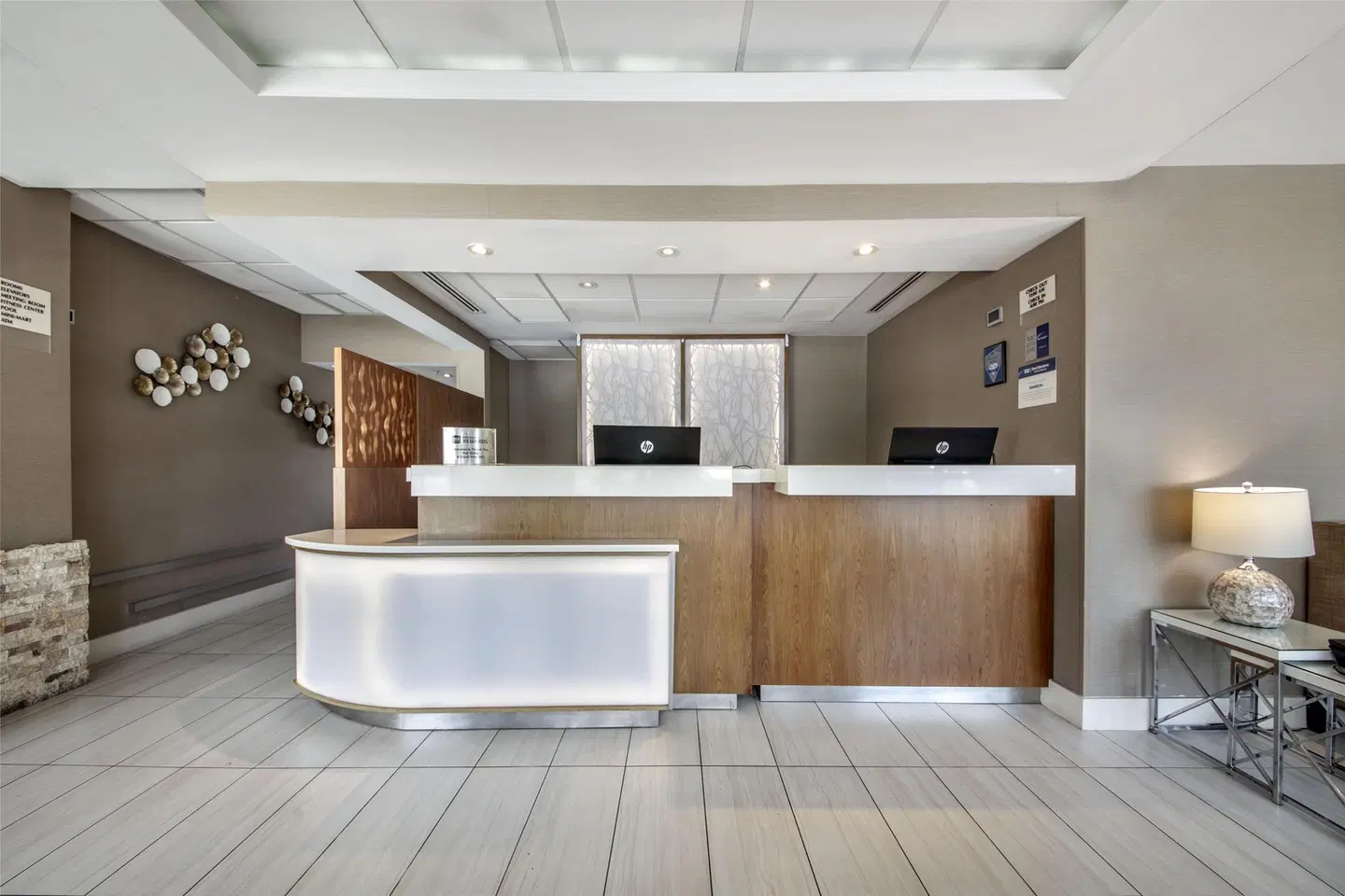 Best Western Plus North Miami/Bal Harbour LOUNGE_LOBBY