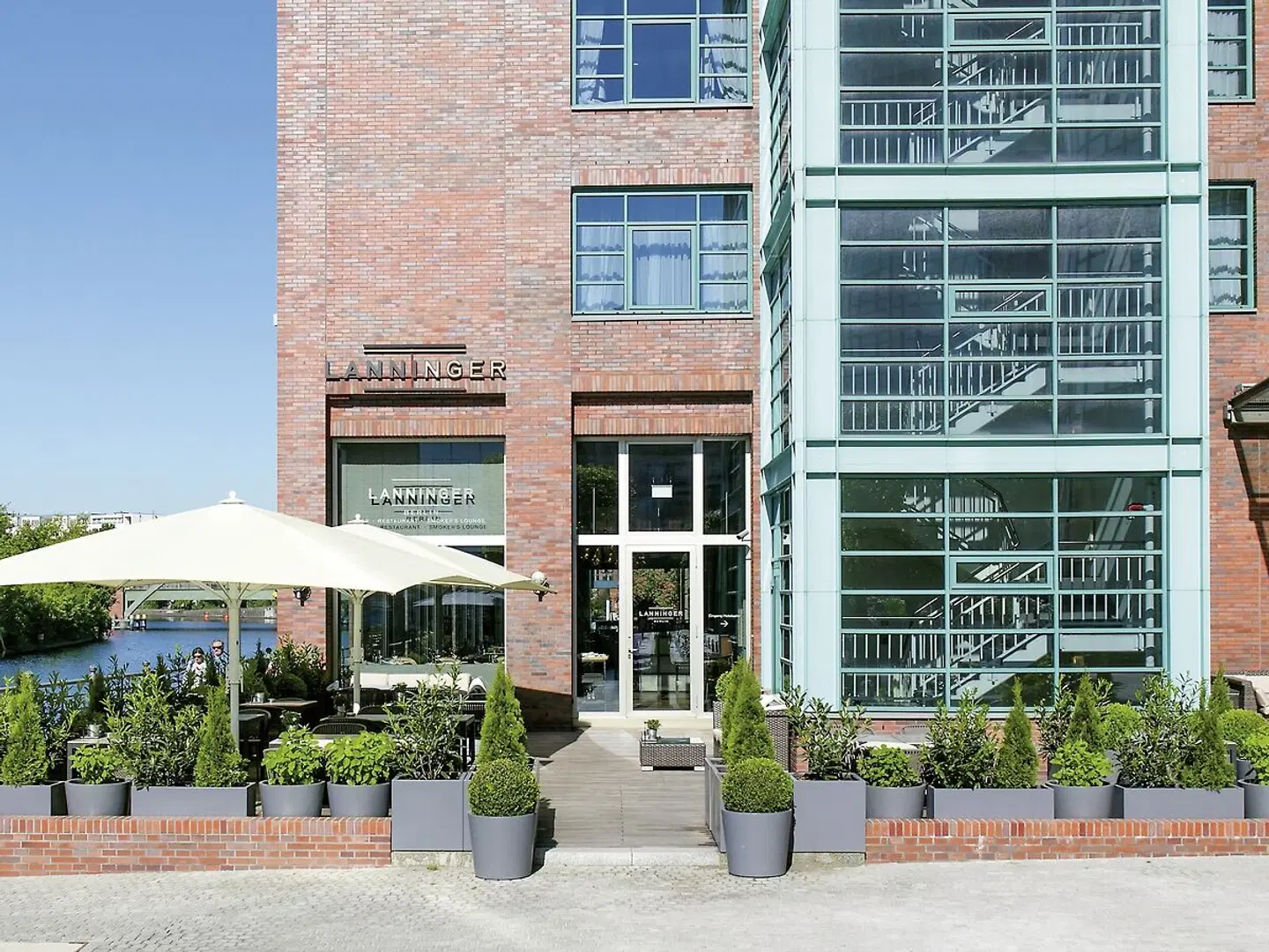 ABION Spreebogen Waterside Hotel Berlin EXTERIOR