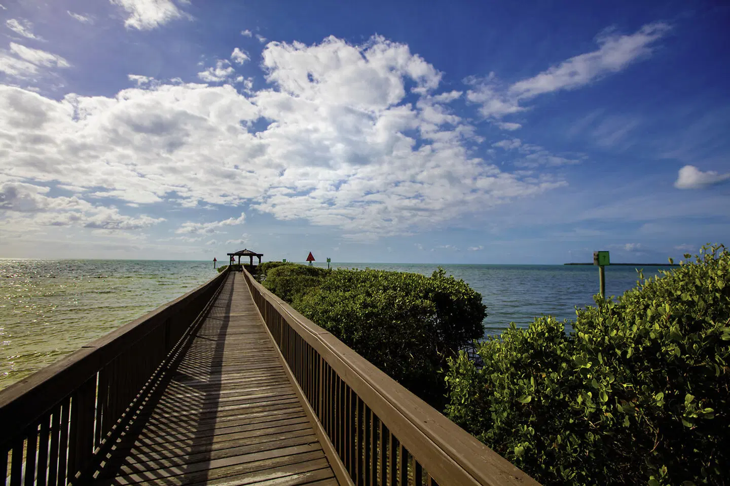 Ocean Pointe Suites Key Largo Apartments LANDSCAPE