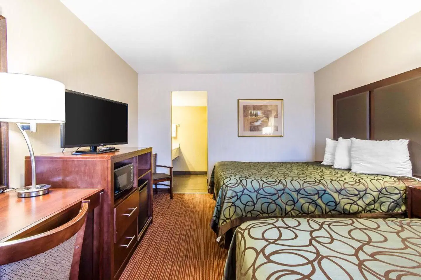 Econo Lodge University ROOM_EXAMPLE