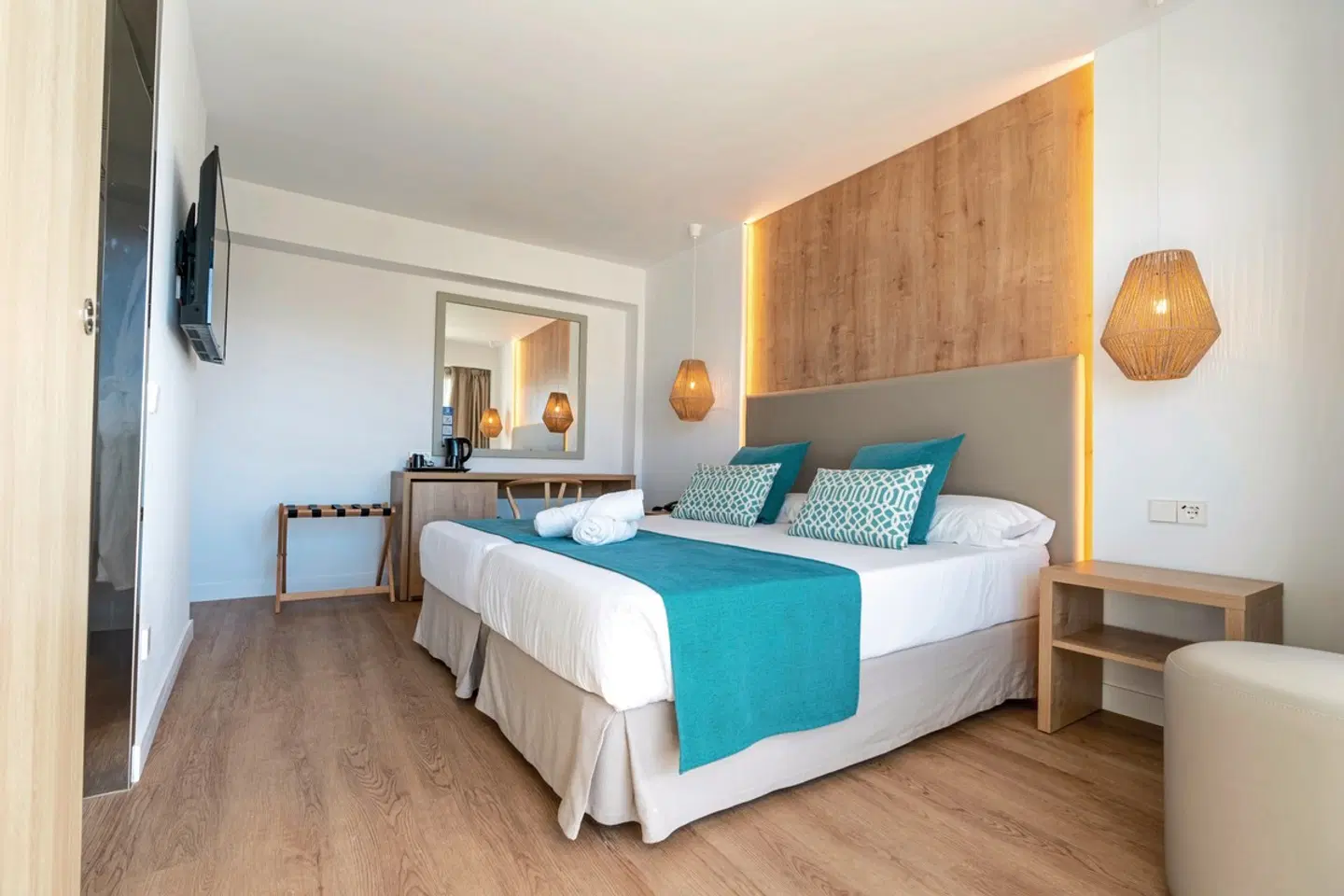 Bahía de Alcudia & Spa ROOM_EXAMPLE