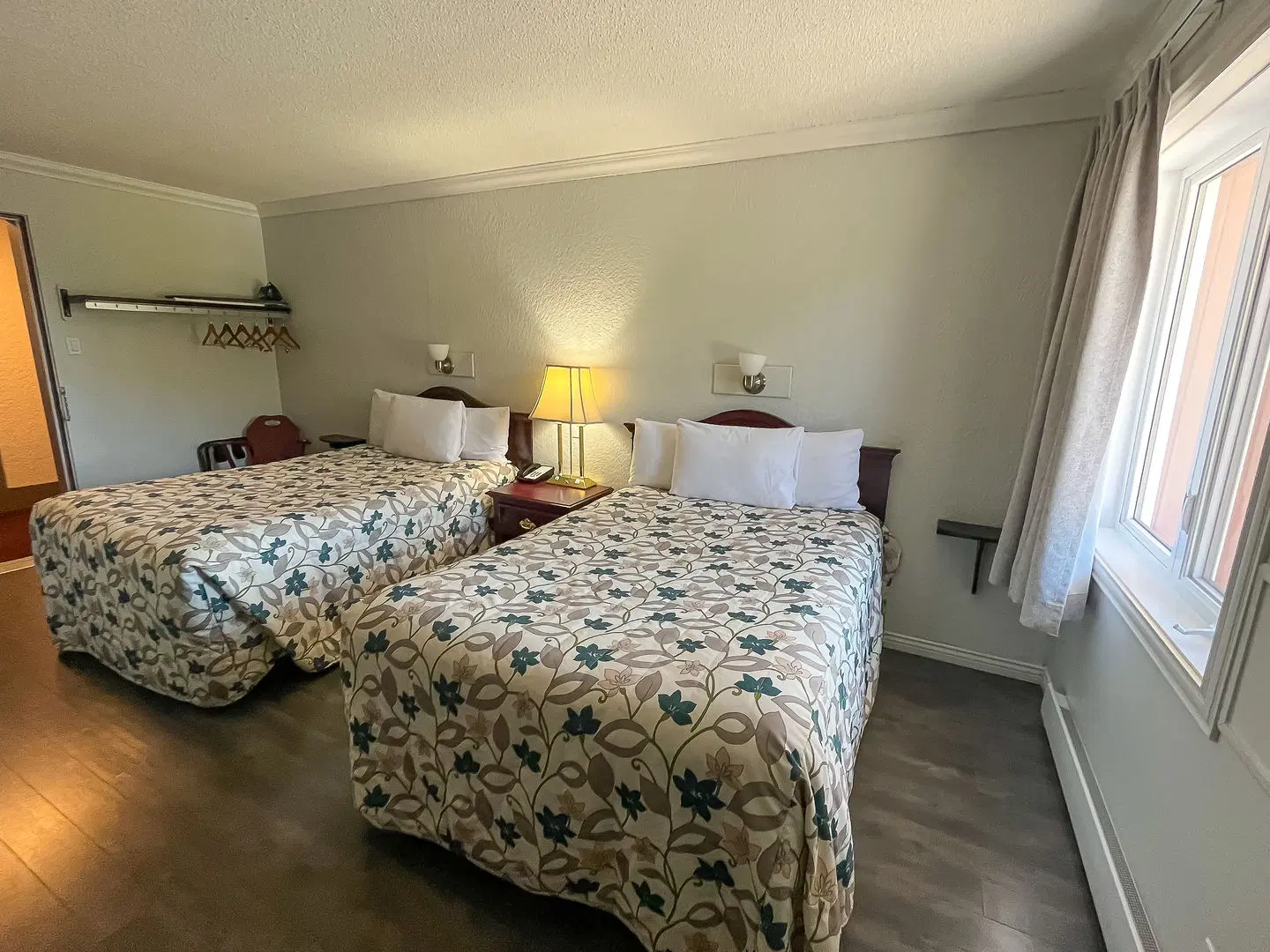 Complexe Hotelier Pelchat ROOM_EXAMPLE