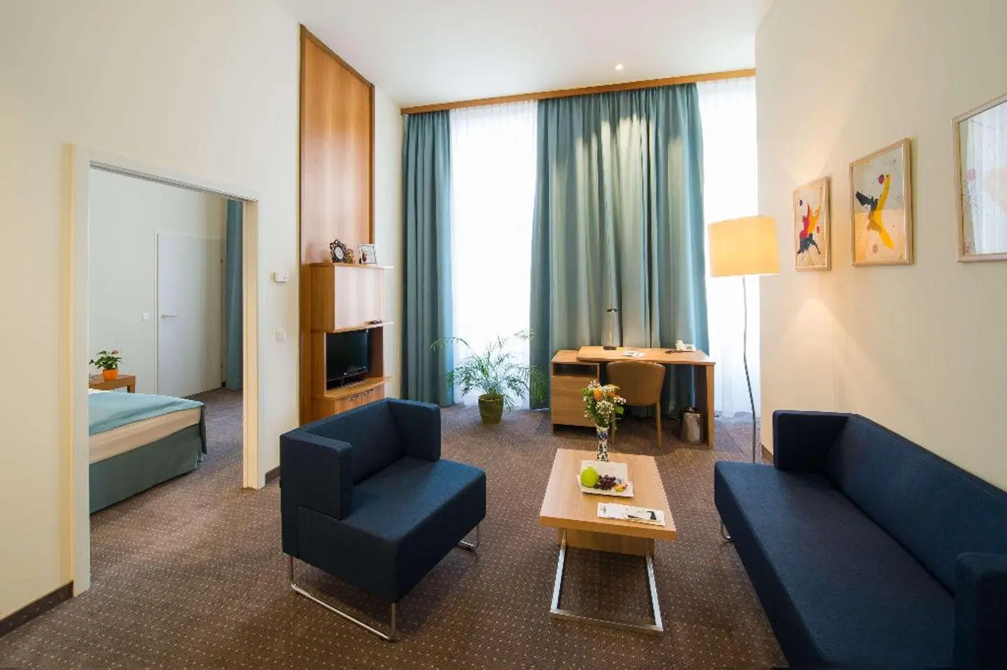 HiLight Suites Hotel ROOM_EXAMPLE