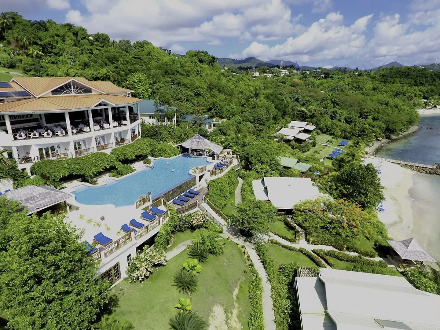 Calabash Cove Resort & Spa EXTERIOR