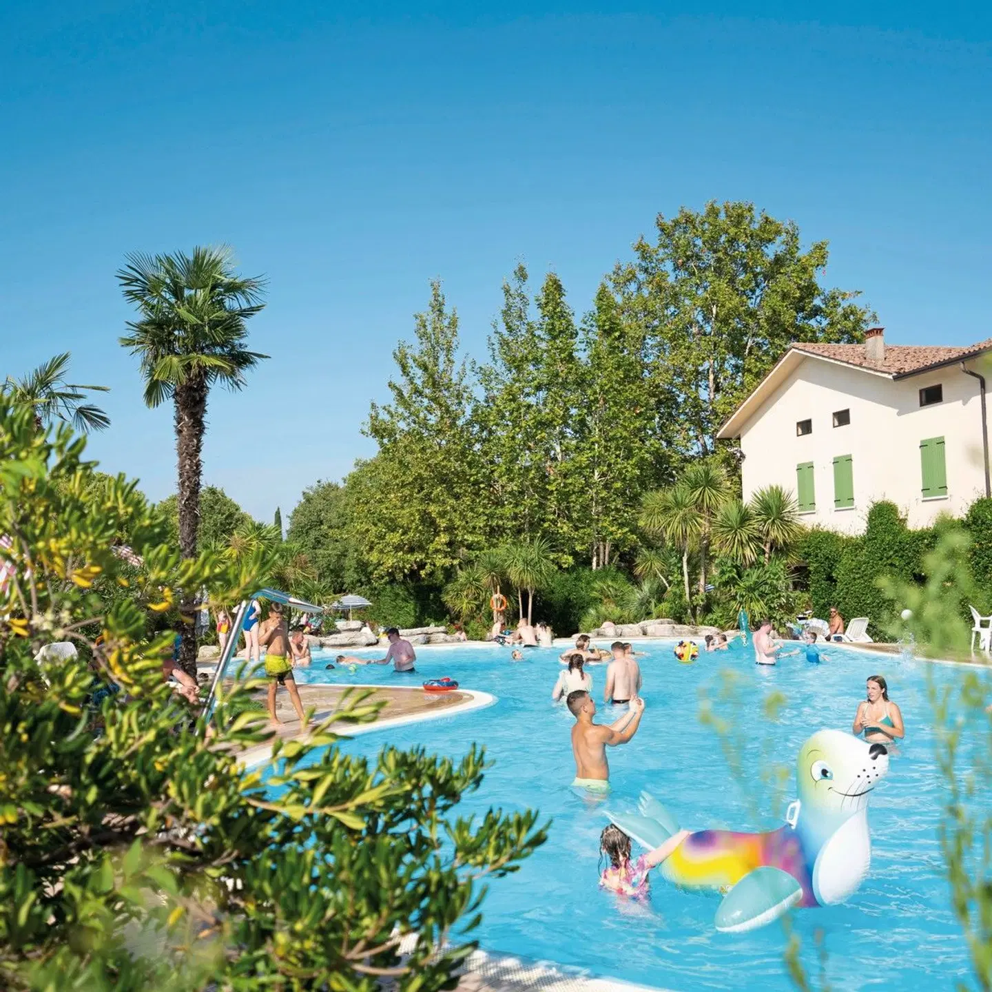 Camping Village Bella Italia OUTDOOR_POOL