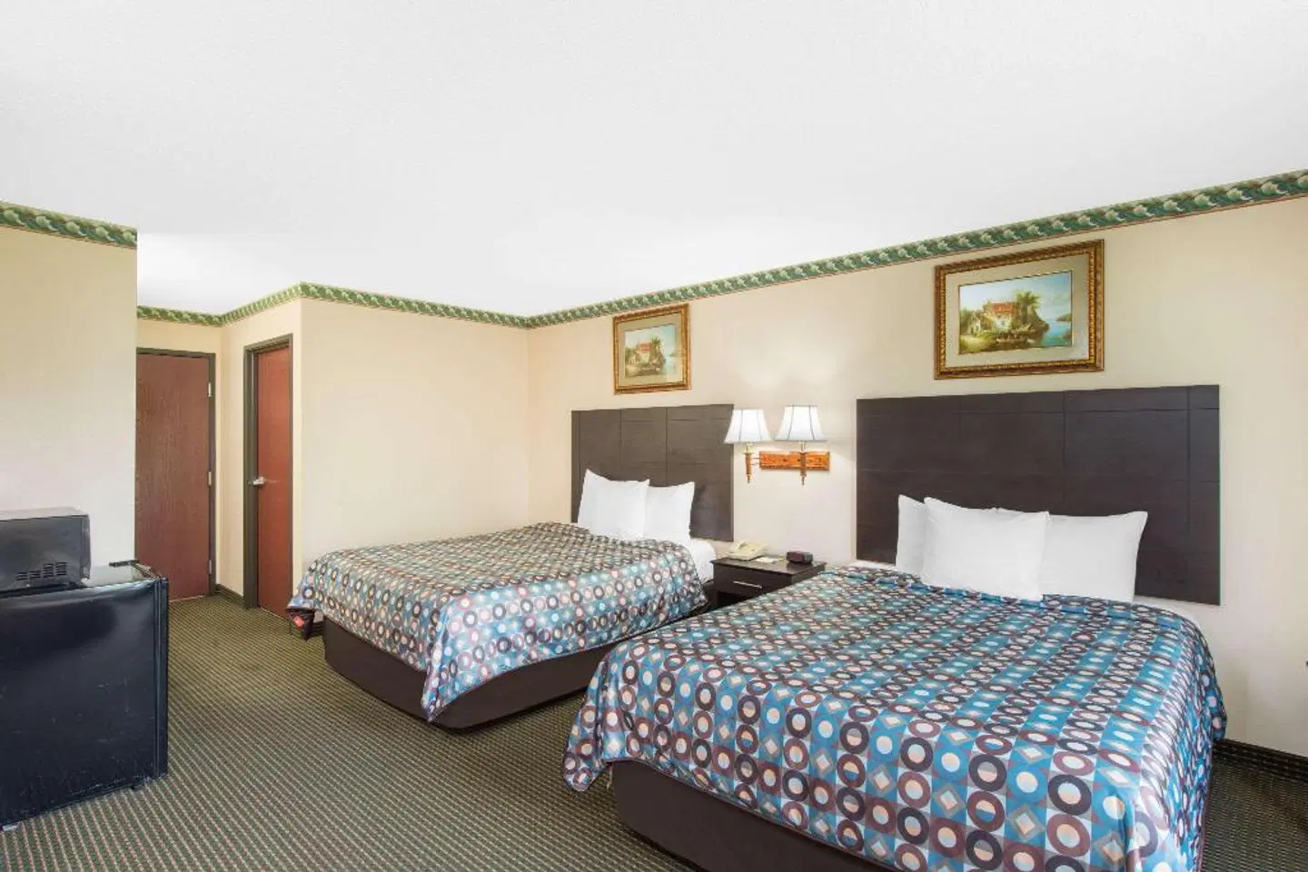 Days Inn by Wyndham Sullivan ROOM_EXAMPLE