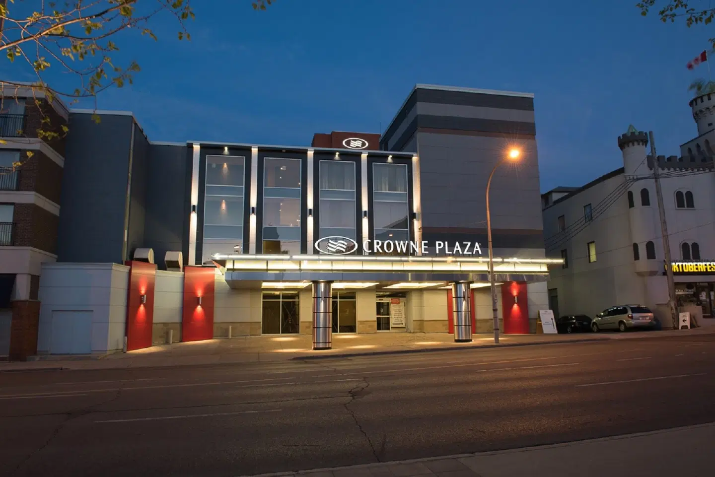 Crowne Plaza Kitchener-Waterloo by IHG EXTERIOR