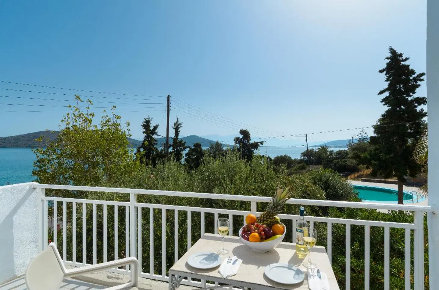 Enorme Infinity Elounda Terrasse
