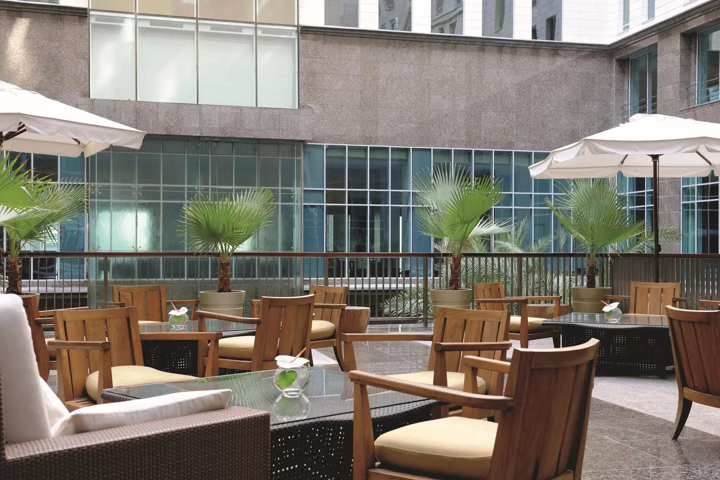 The Ritz-Carlton Dubai International Financial Centre Restaurant
