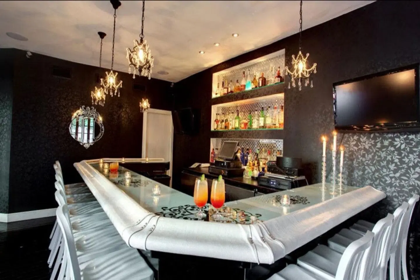 Dorchester South Beach Hotel Bar
