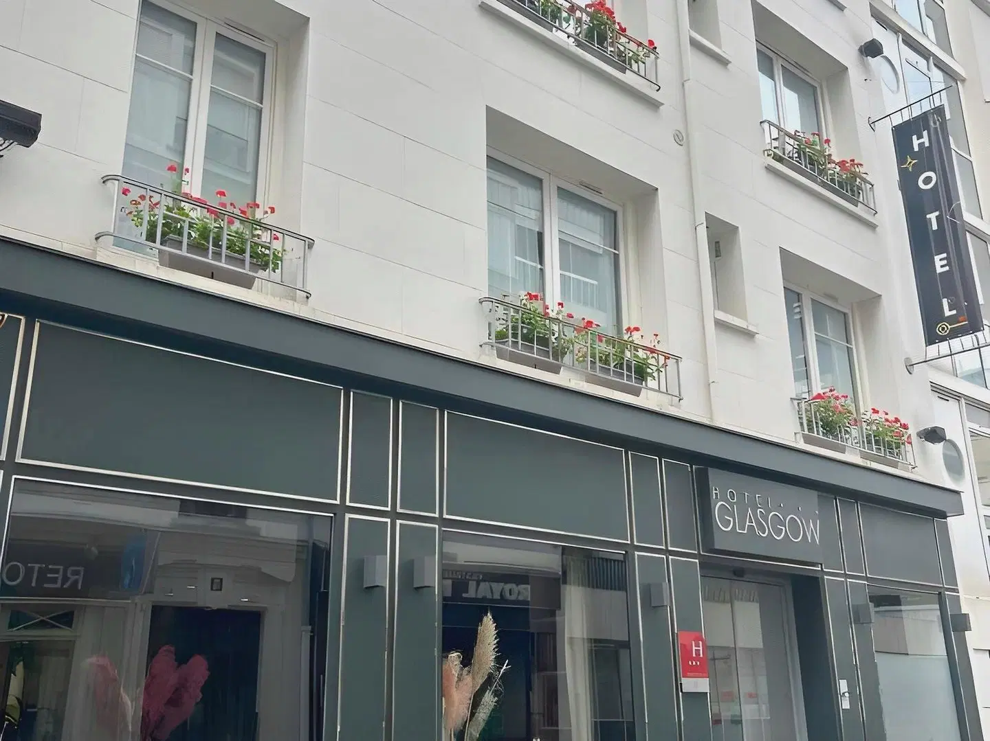 Glasgow Monceau EXTERIOR