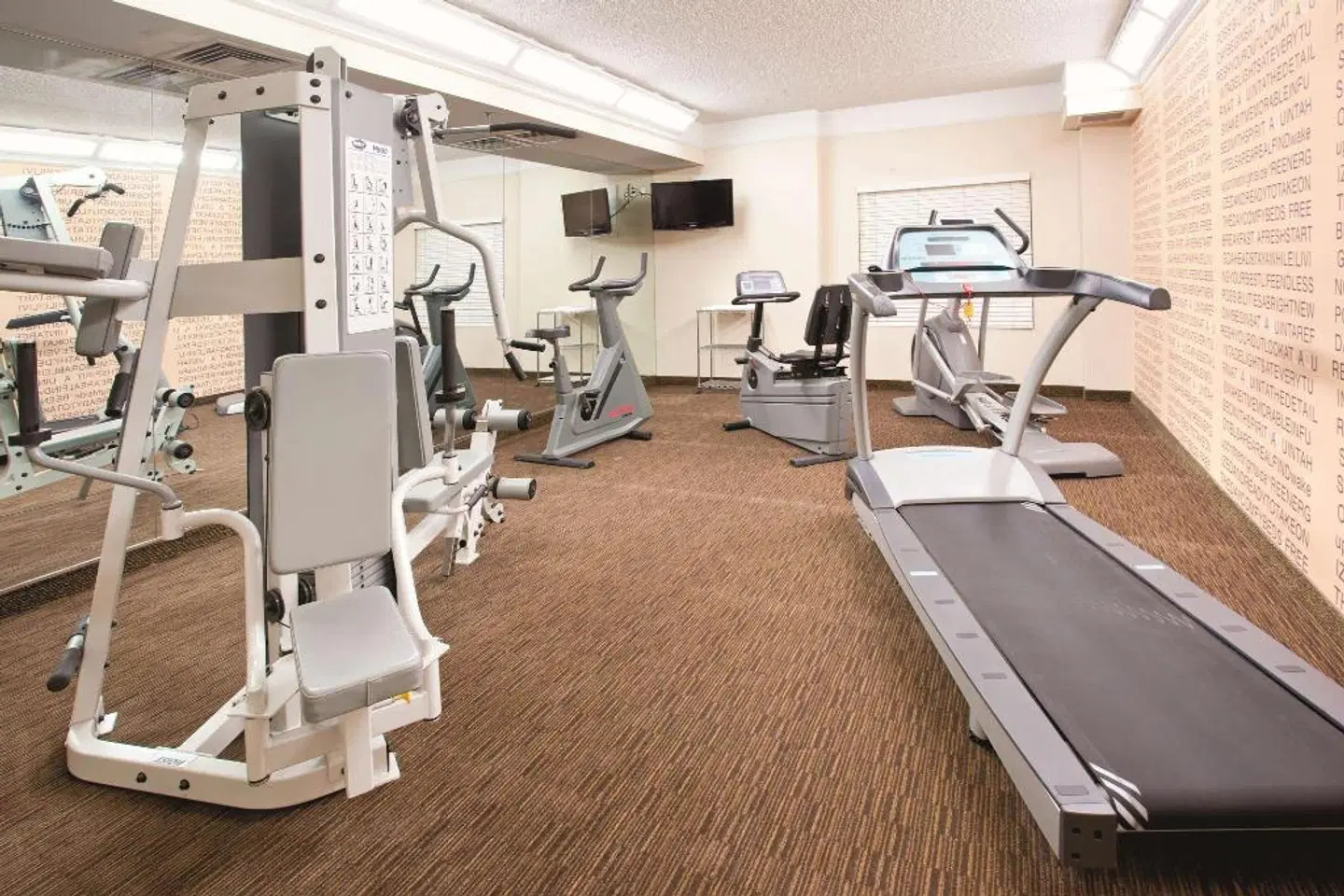 La Quinta Inn & Suites Colorado Springs South AP SPORTS_AND_LEISURE