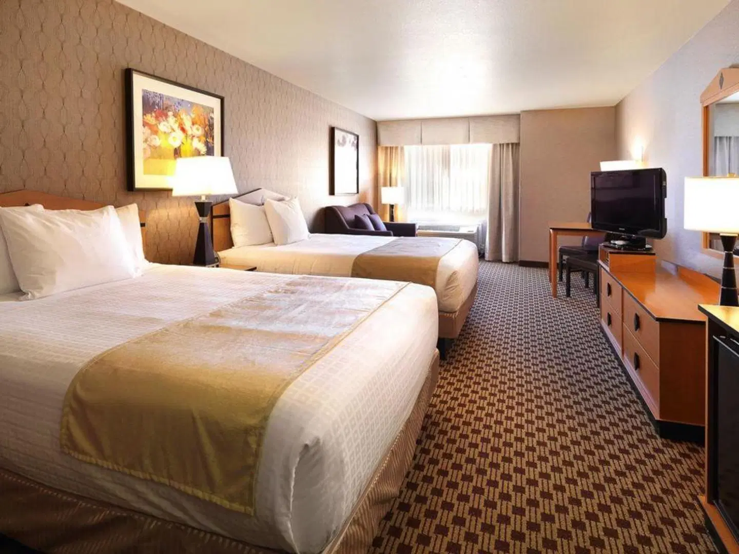 Crystal Inn Hotel & Suites - West Valley City ROOM_EXAMPLE