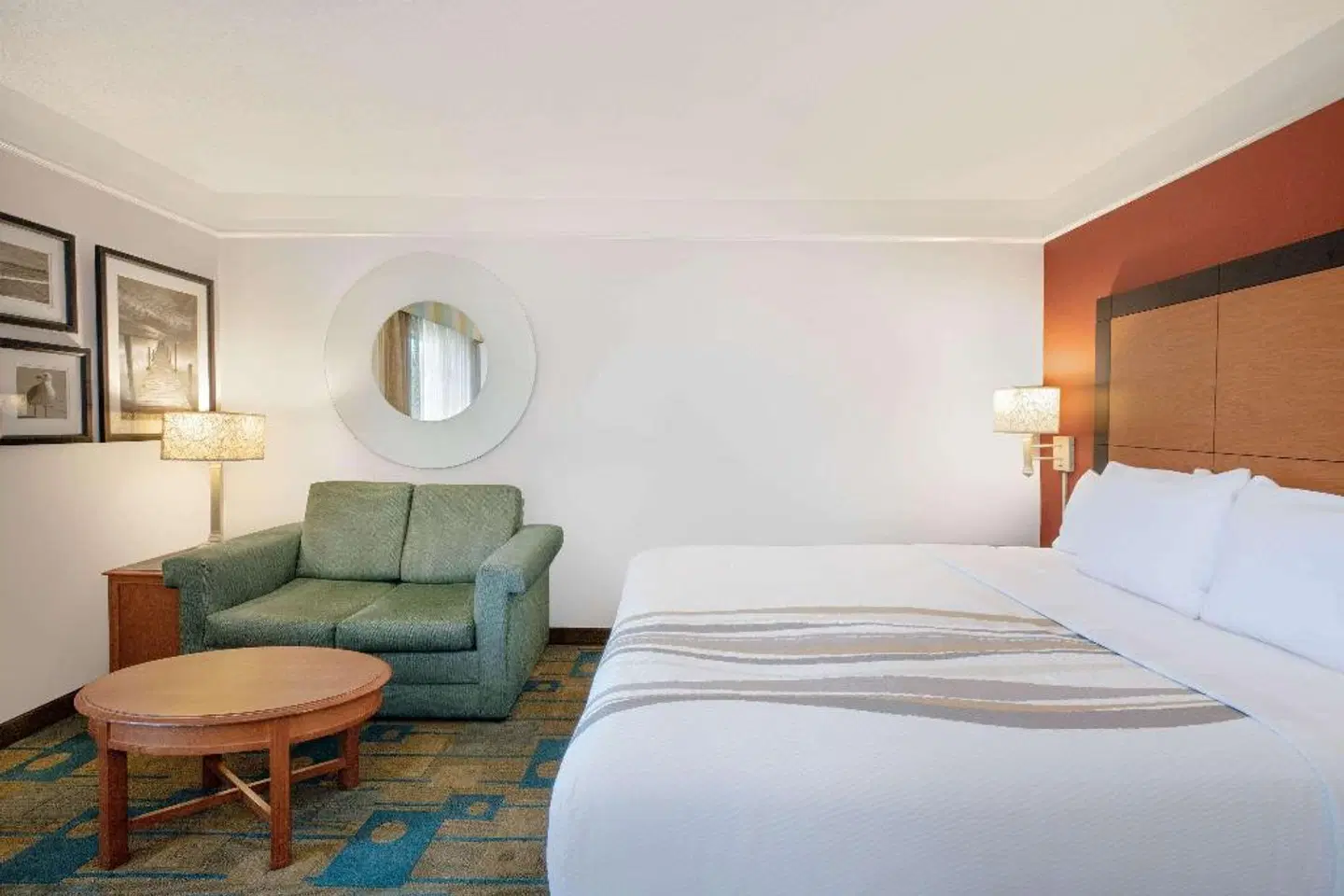 La Quinta Inn & Suites Ocala ROOM_EXAMPLE