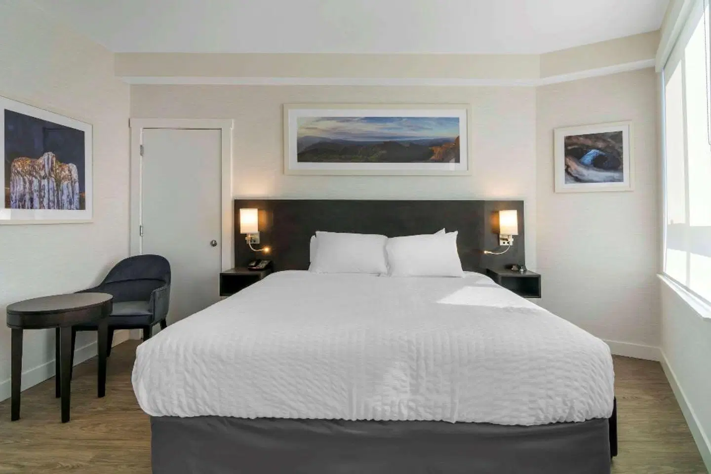 Quality Inn Nanaimo ROOM_EXAMPLE
