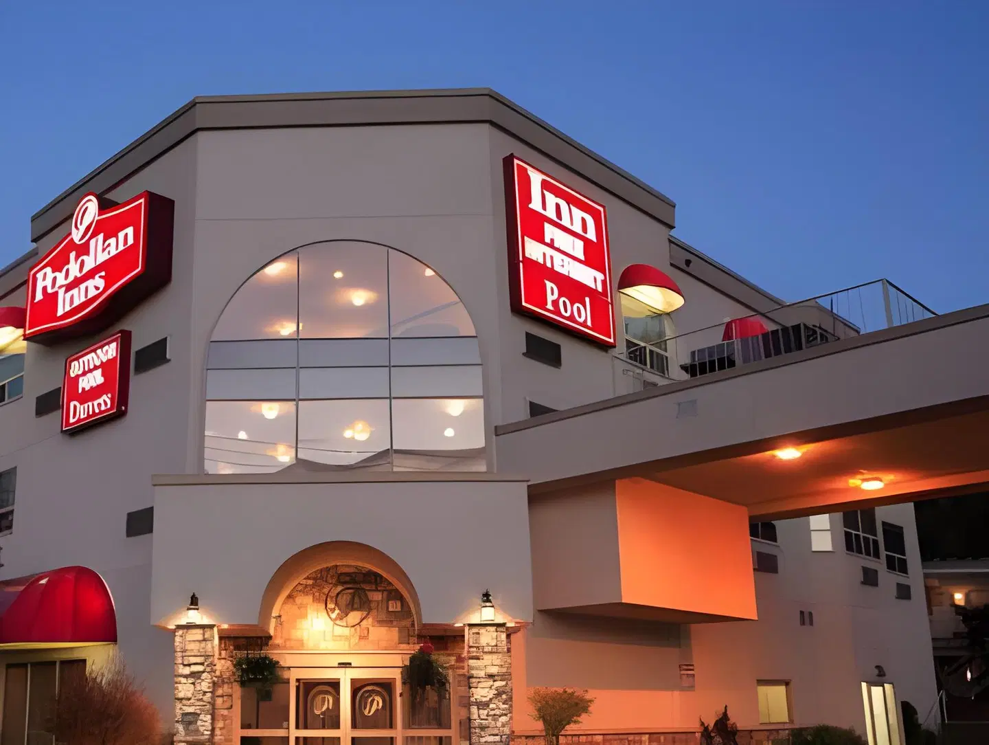 Hilltop Inn Salmon Arm EXTERIOR