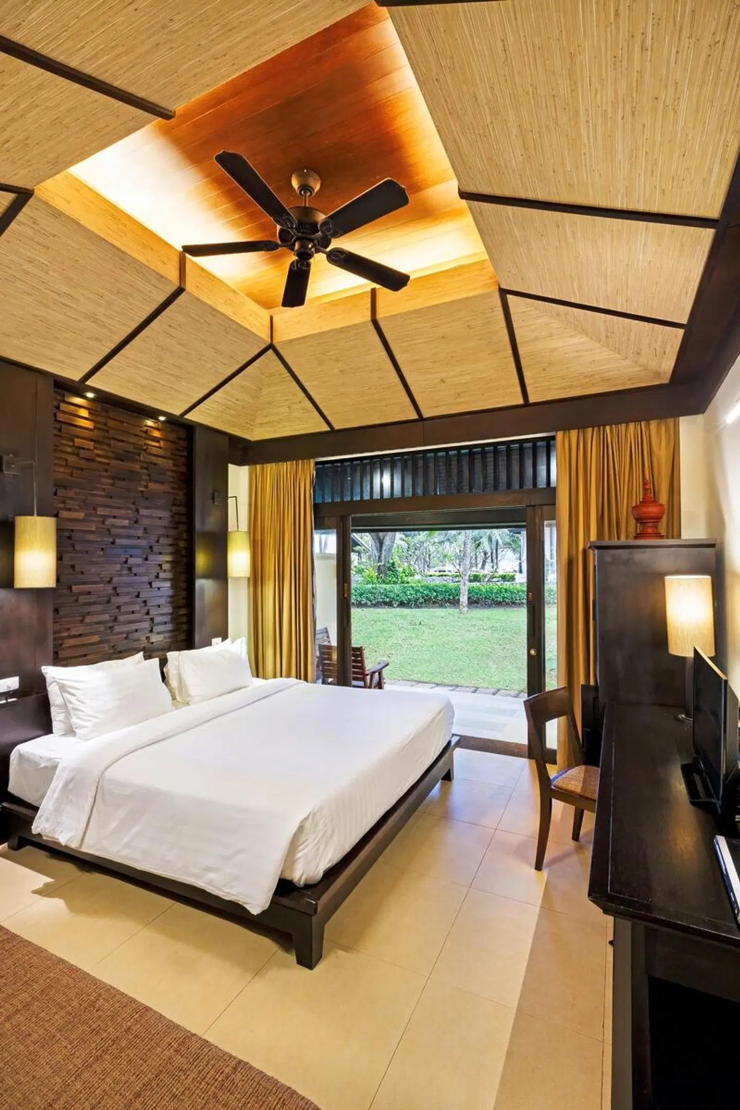 Impiana Resort Patong ROOM_EXAMPLE