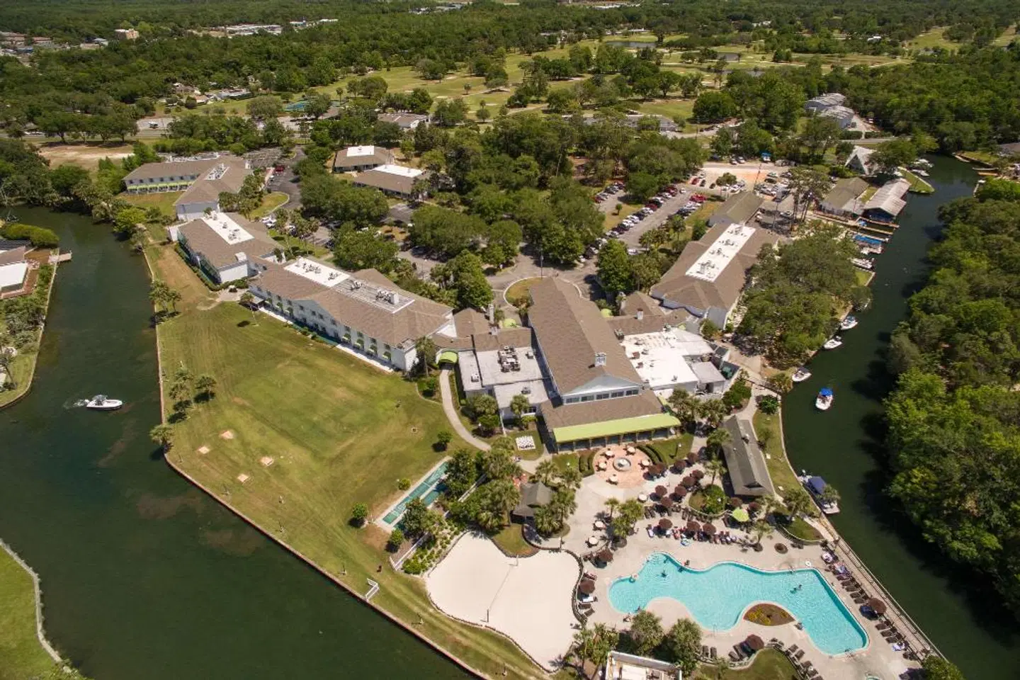 Plantation on Crystal River EXTERIOR