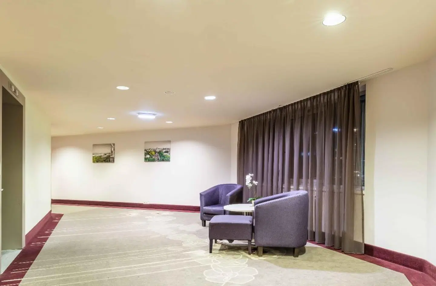 PLAZA Premium Wien LOUNGE_LOBBY