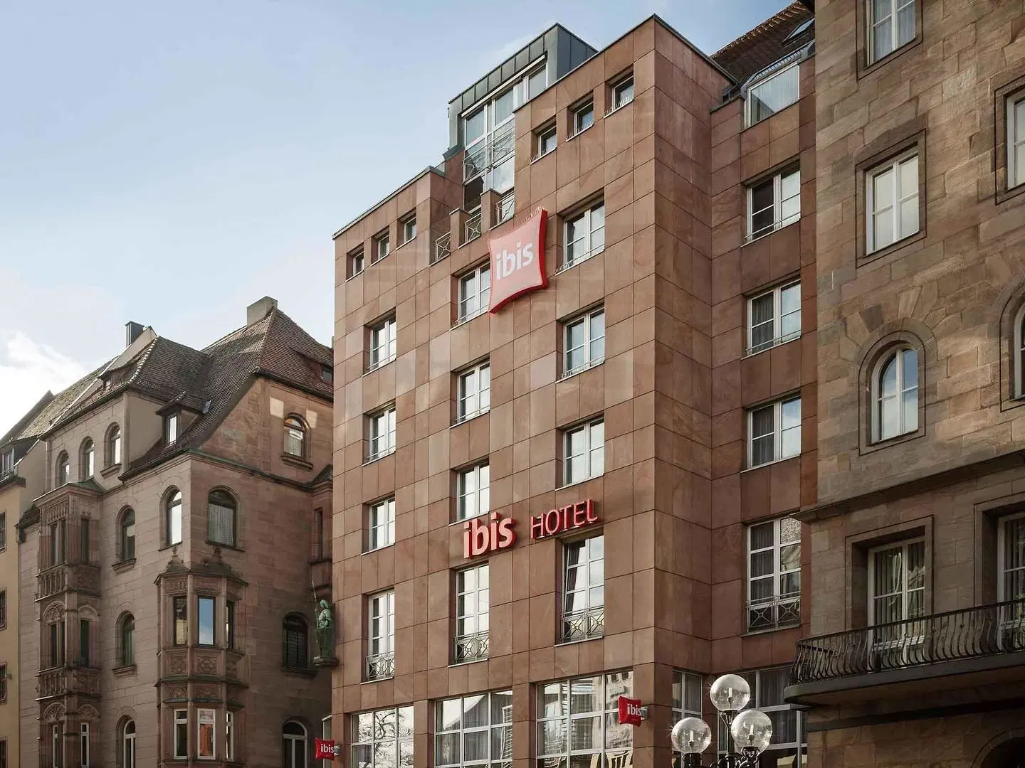 ibis Nuernberg Altstadt Hotel EXTERIOR
