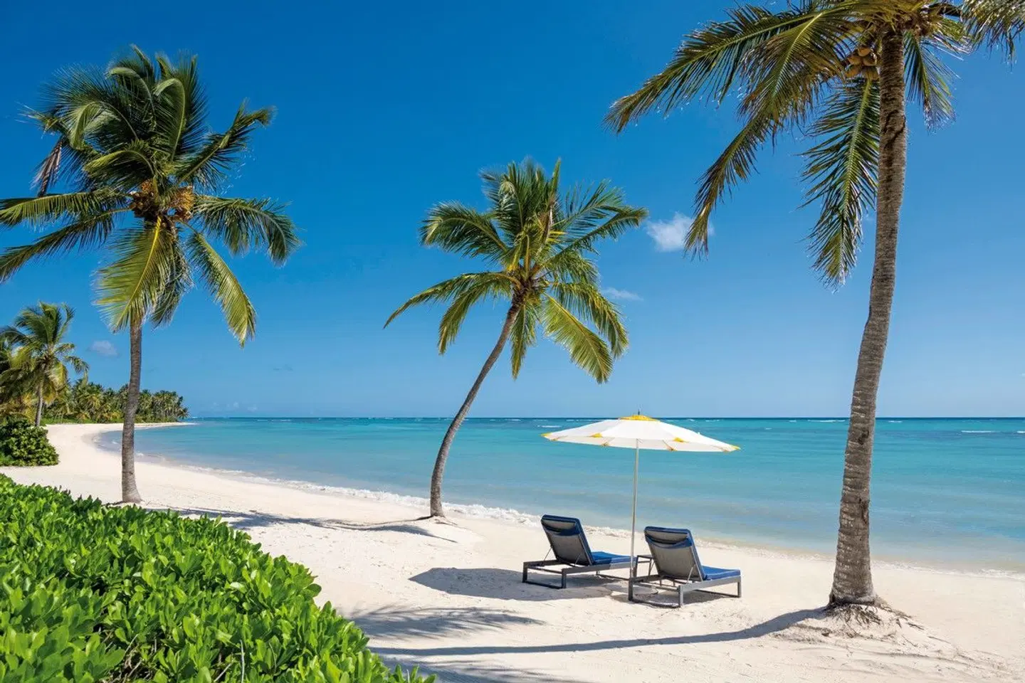 Tortuga Bay Strand