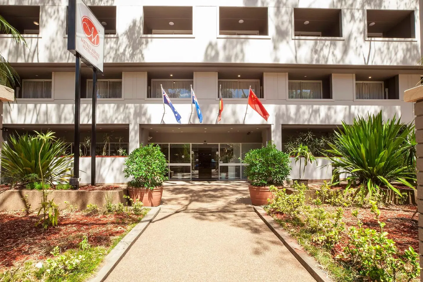 Metro Aspire Hotel, Sydney EXTERIOR