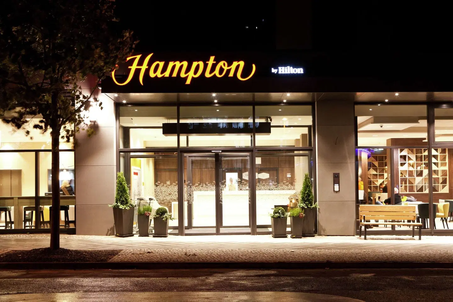 Hampton By Hilton Berlin City East Side Gallery LOUNGE_LOBBY