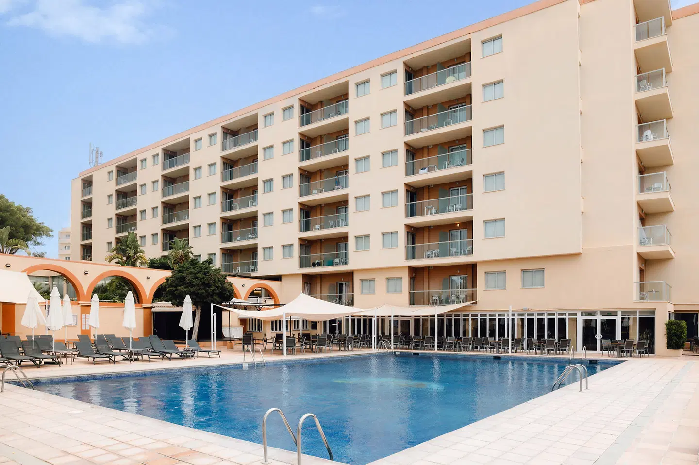 Bluesea Salina OUTDOOR_POOL