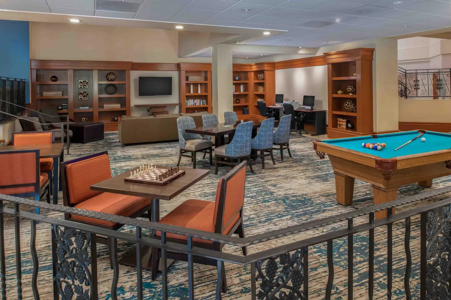 DoubleTree by Hilton Sonoma Wine Country LOUNGE_LOBBY